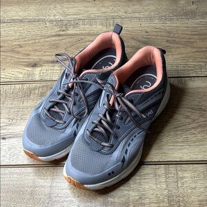 Women’s Ryka Sky Walk 2 Athletic Shoes Size 9.5